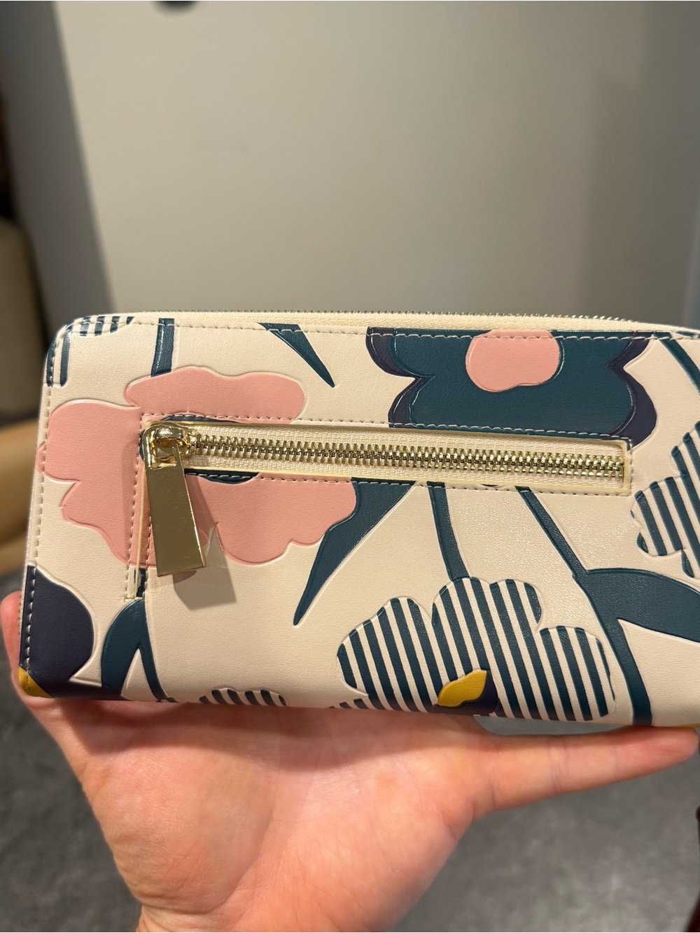 Spartina 449 floral white wallet wristlet blue pink yellow - Picture 3 of 8